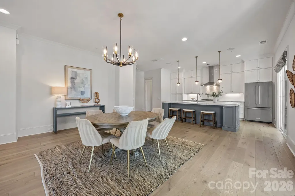 1708 Lombardy Circle Charlotte NC 28203