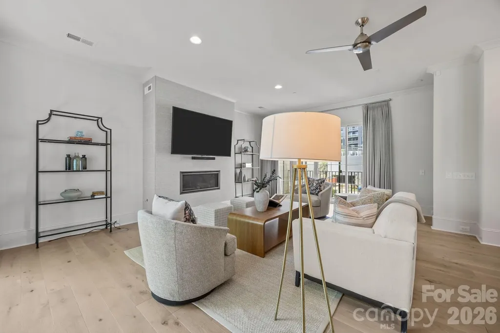 1708 Lombardy Circle Charlotte NC 28203