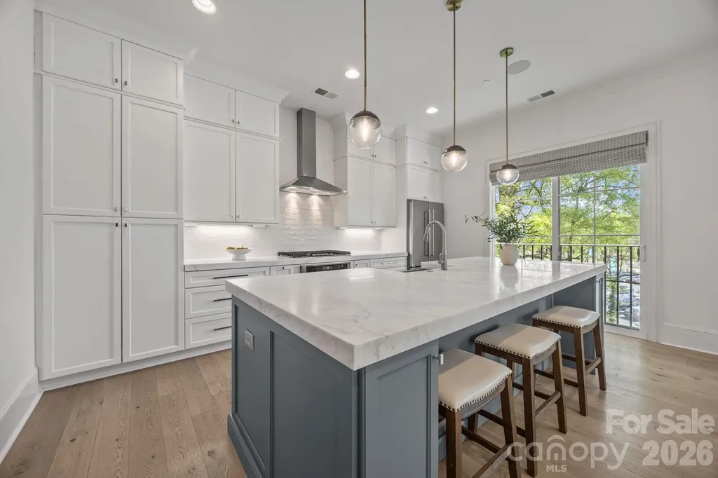 1708 Lombardy Circle Charlotte NC 28203