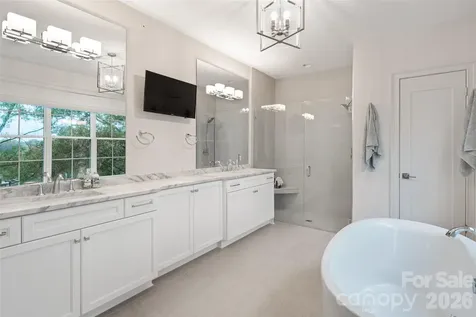 1708 Lombardy Circle Charlotte NC 28203