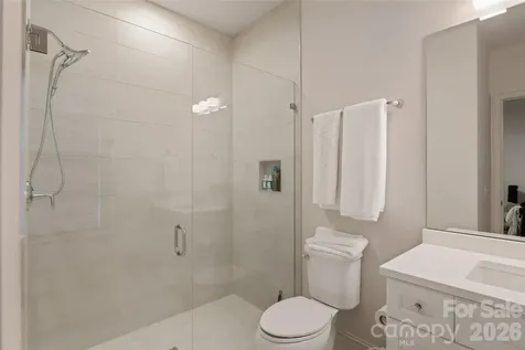 1708 Lombardy Circle Charlotte NC 28203