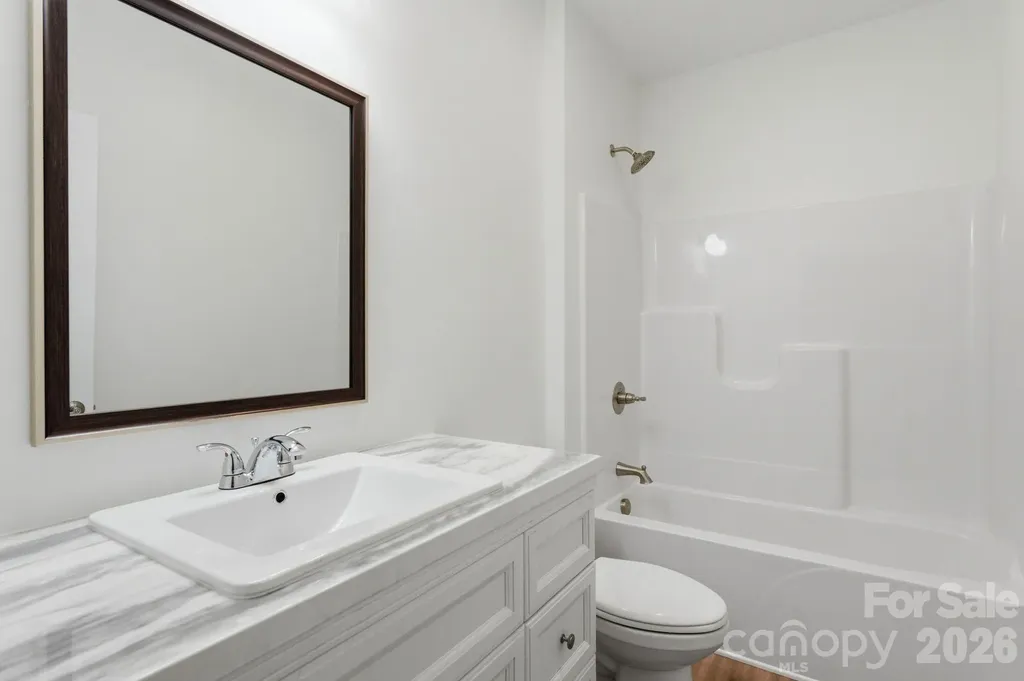 2442 Falcon Lane Statesville NC 28625