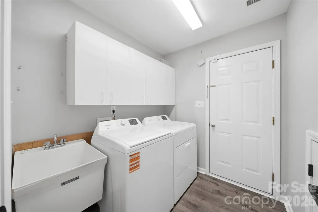 2478 23rd Street NE Hickory NC 28601