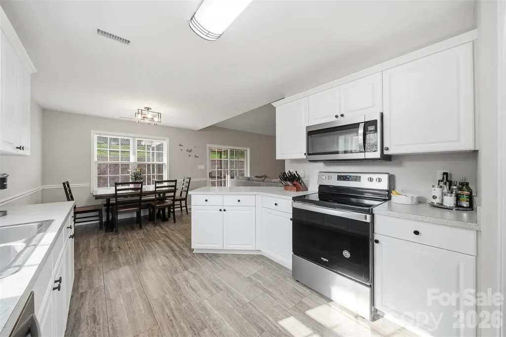2478 23rd Street NE Hickory NC 28601
