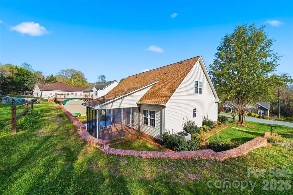 2478 23rd Street NE Hickory NC 28601
