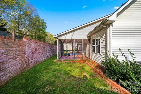 2478 23rd Street NE Hickory NC 28601