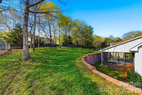 2478 23rd Street NE Hickory NC 28601