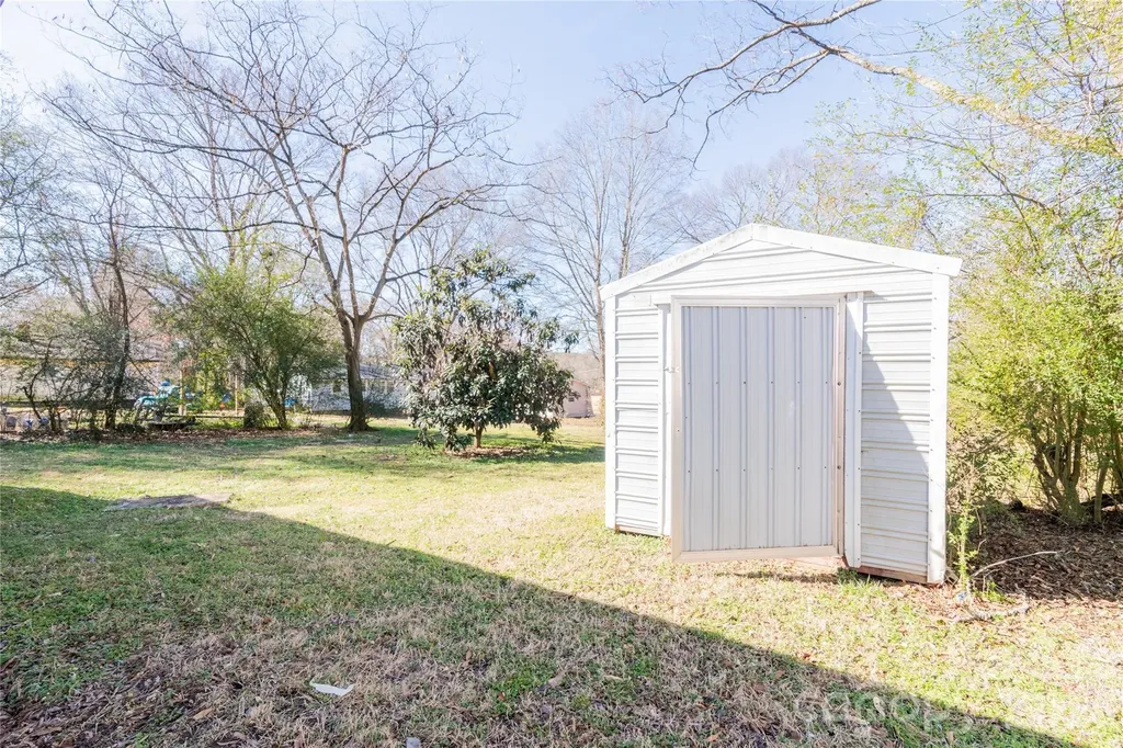 5953 Yale Avenue Kannapolis NC 28081