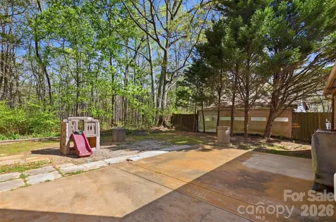 2670 N Olivers Road Newton NC 28658