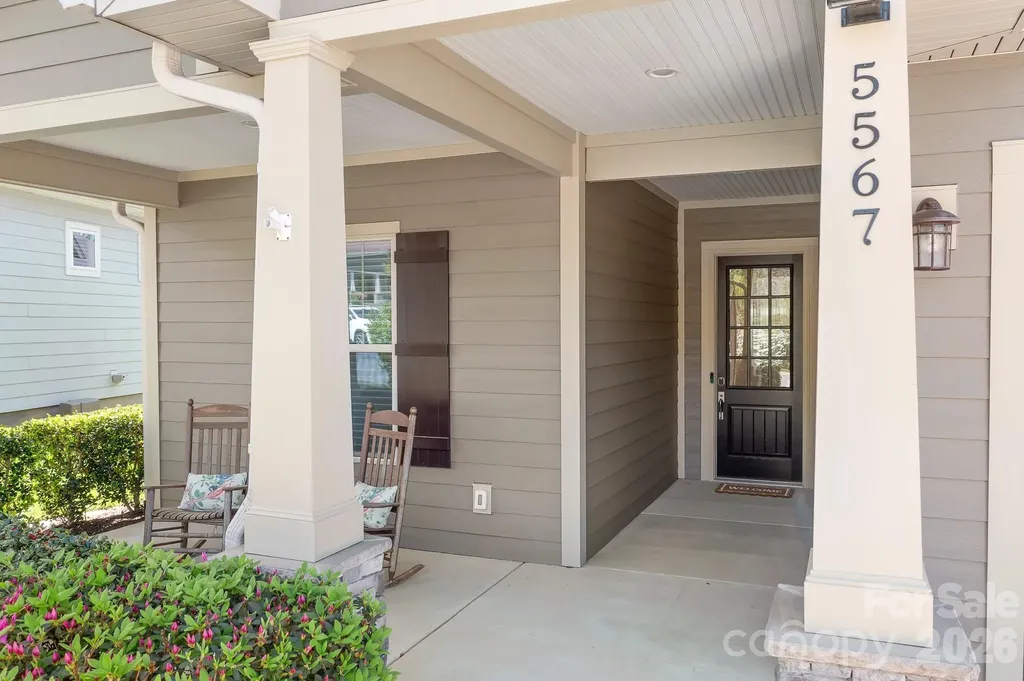 5567 Elk Knob Court Denver NC 28037