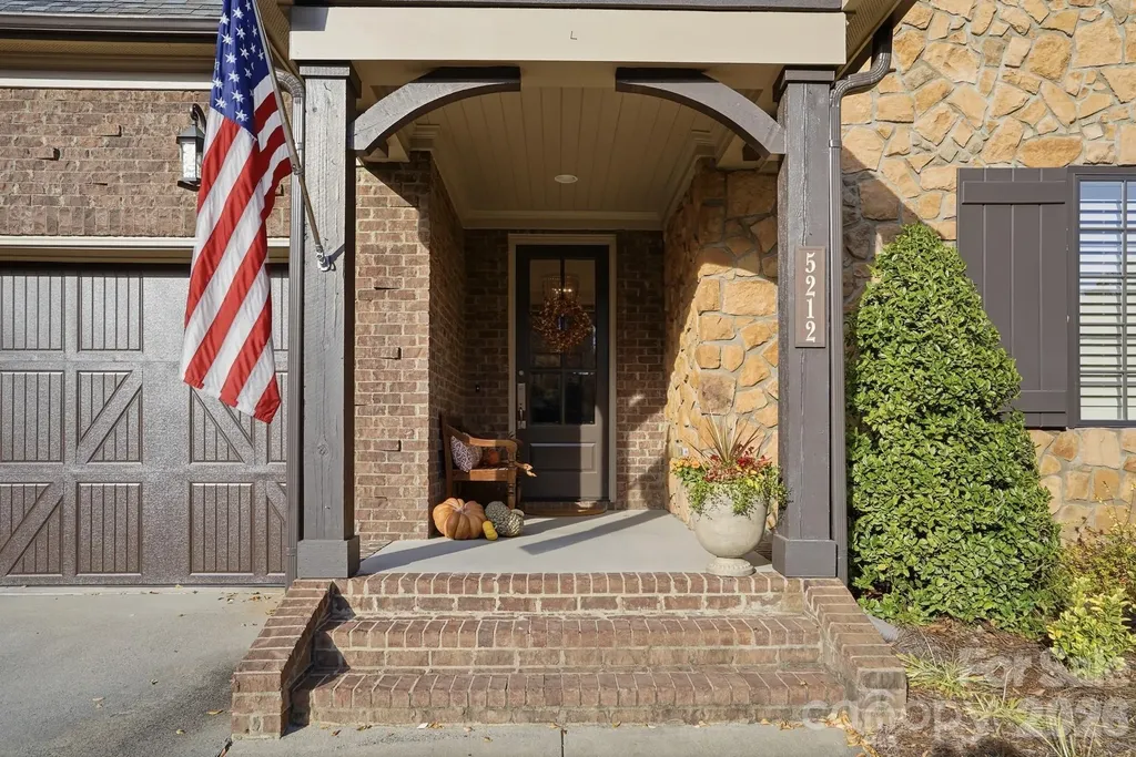 5212 Shepley Court Charlotte NC 28226