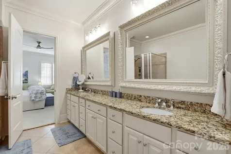 5212 Shepley Court Charlotte NC 28226
