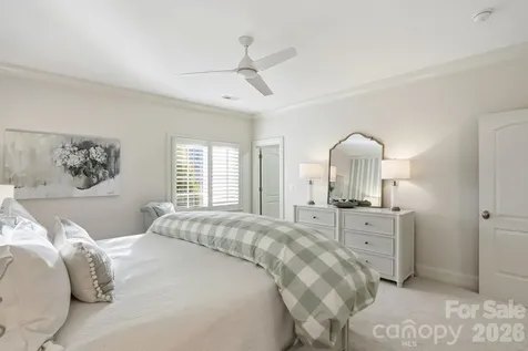 5212 Shepley Court Charlotte NC 28226
