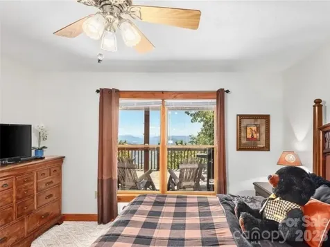 505 Middle Top Loop Maggie Valley NC 28751