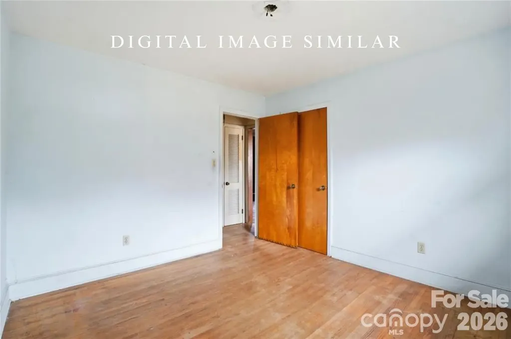 3029 Cresthill Drive Charlotte NC 28212