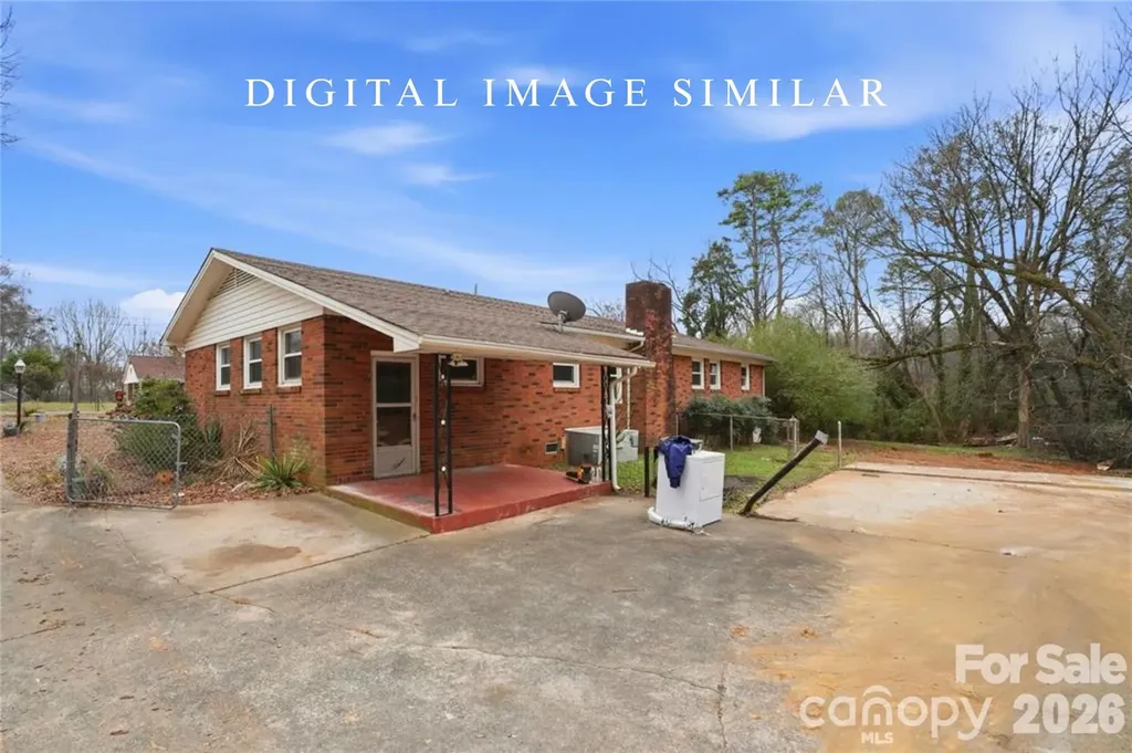 3029 Cresthill Drive Charlotte NC 28212