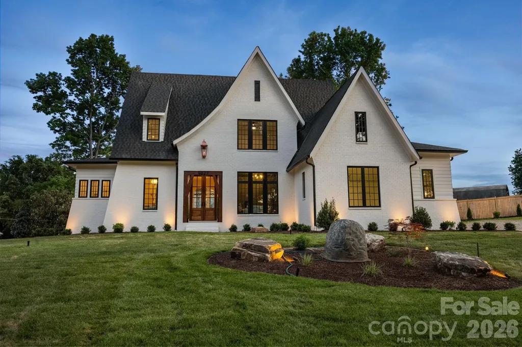 9627 Riviera Drive Sherrills Ford NC 28673