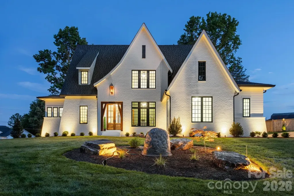 9627 Riviera Drive Sherrills Ford NC 28673