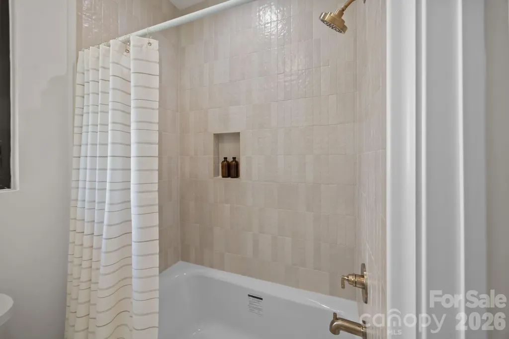 9627 Riviera Drive Sherrills Ford NC 28673