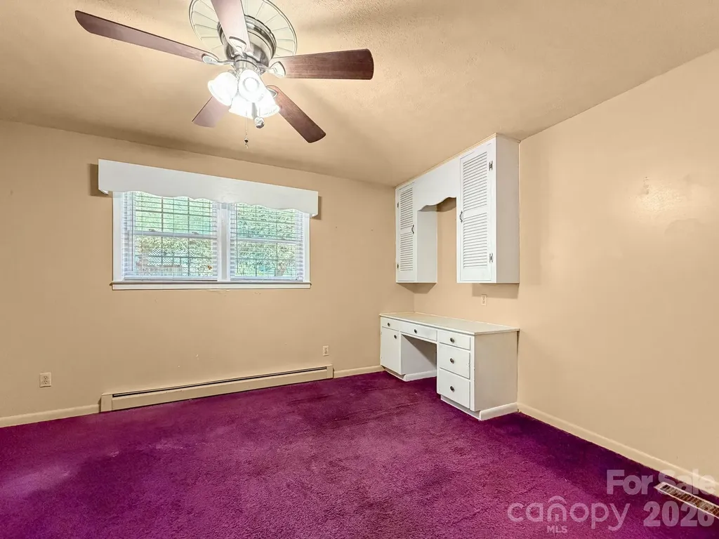 1401 E Union Street Morganton NC 28655