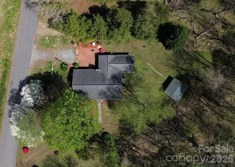 1401 E Union Street Morganton NC 28655