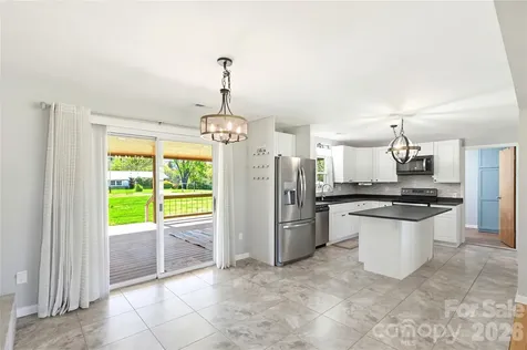 279 Garden Lane Canton NC 28716