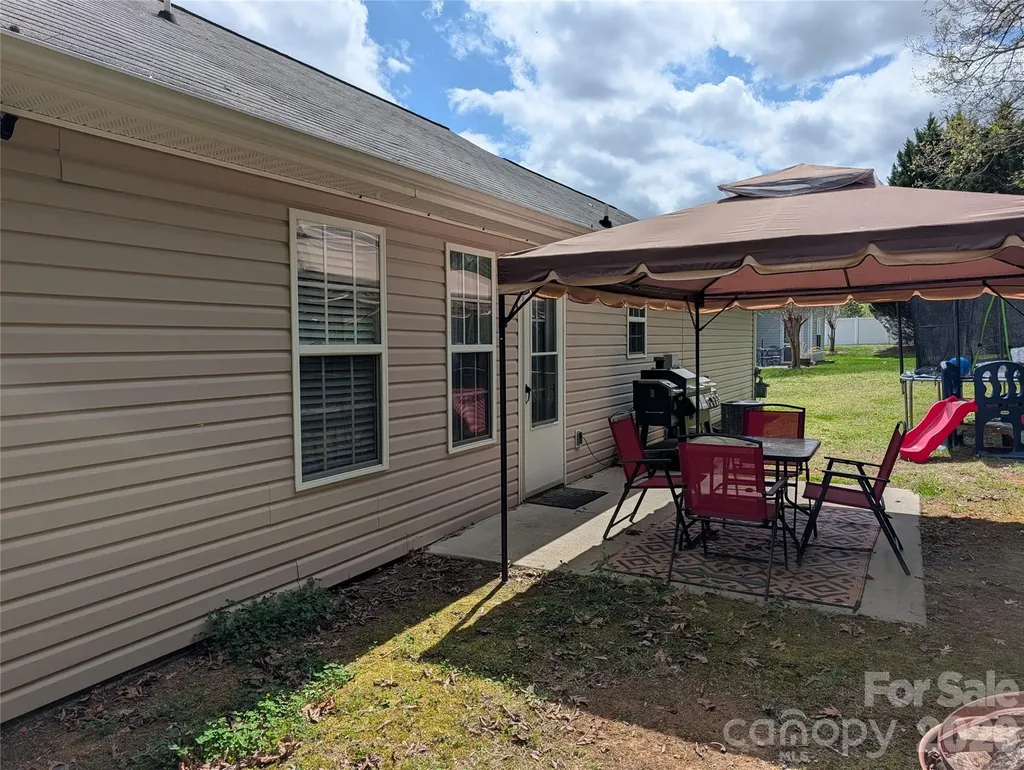 505 Azure Avenue Albemarle NC 28001