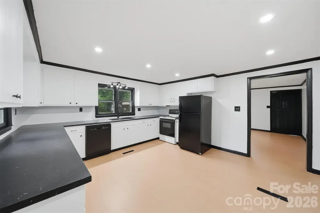 201 Cape Hickory Road Hickory NC 28601