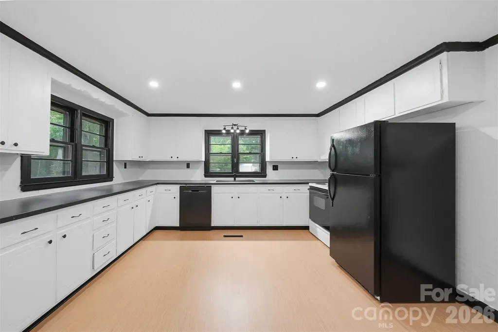 201 Cape Hickory Road Hickory NC 28601