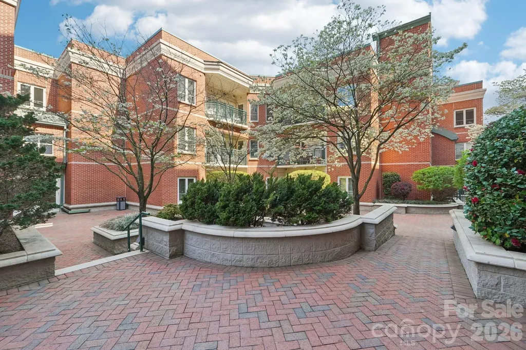 401 N Church Street Charlotte NC 28202