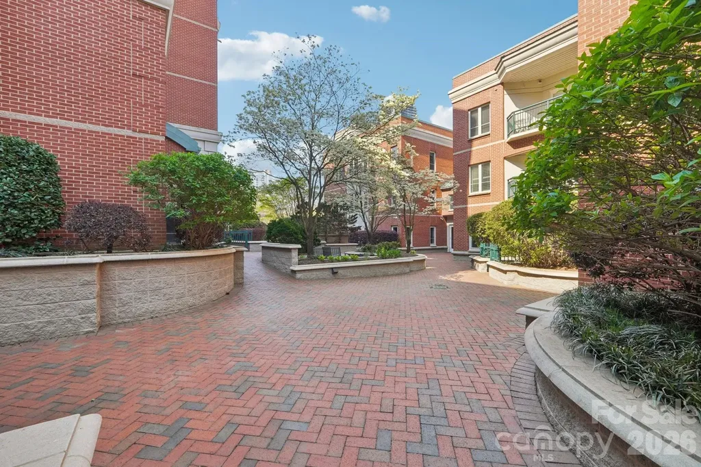 401 N Church Street Charlotte NC 28202