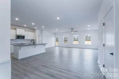 1250 Gardenia Drive Mt Ulla NC 28125