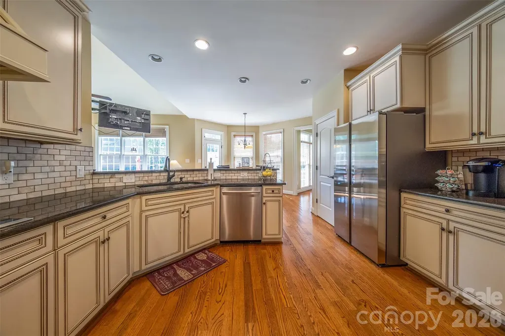 2509 Stoneview Court Denver NC 28037