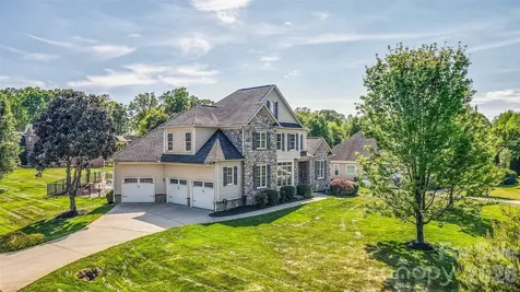 2509 Stoneview Court Denver NC 28037