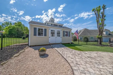 2509 Stoneview Court Denver NC 28037