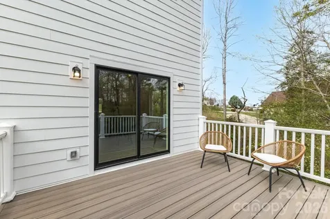 1928 46th Avenue Drive NE Hickory NC 28601
