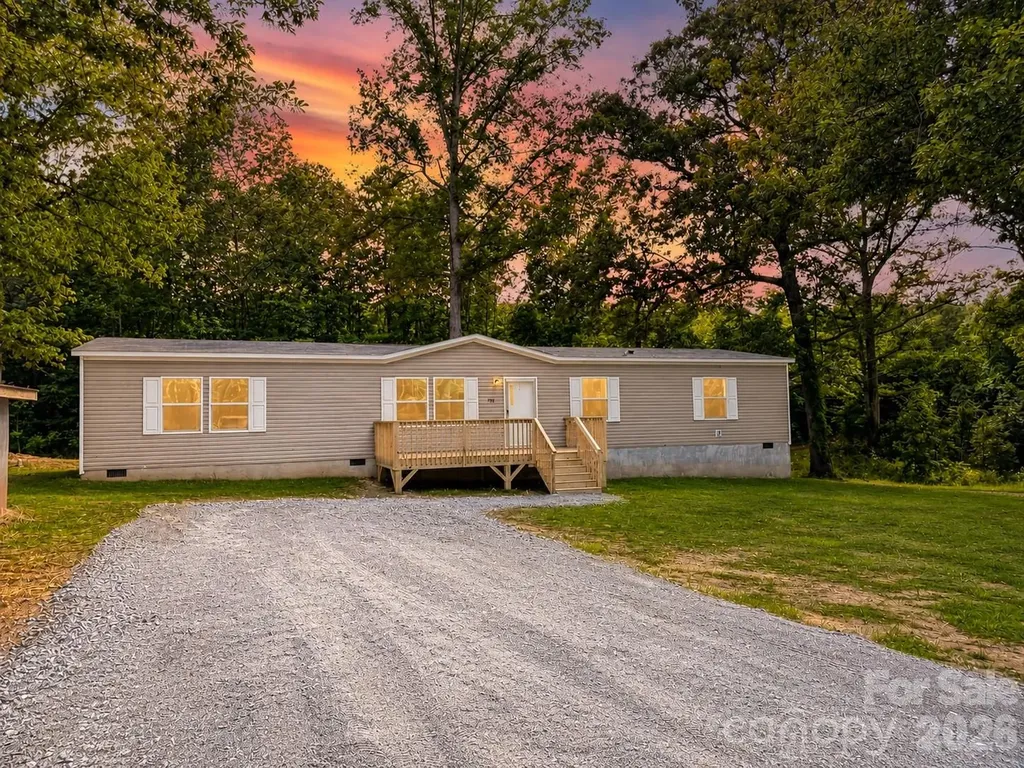 718 Hines Road Mooresboro NC 28114