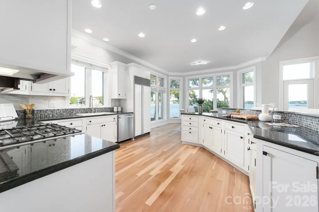 18212 Pompano Place Cornelius NC 28031