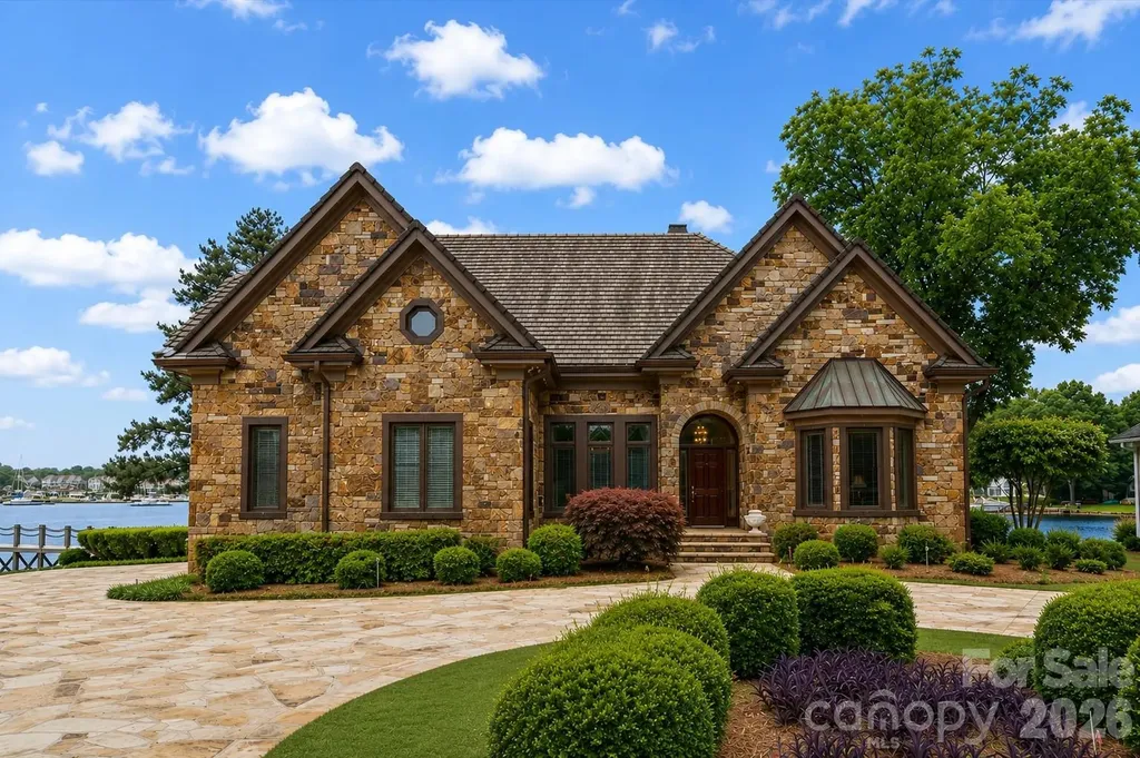 18212 Pompano Place Cornelius NC 28031