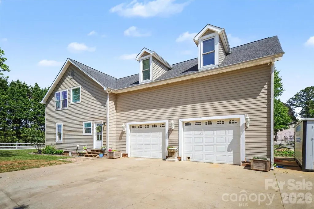 5226 Old Plank Road Iron Station NC 28080