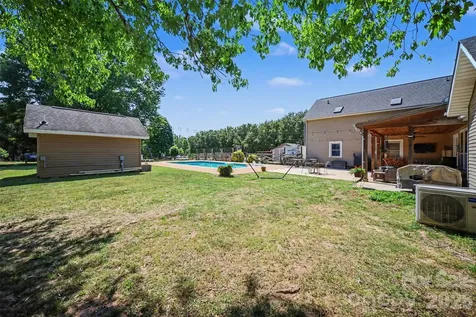 5226 Old Plank Road Iron Station NC 28080