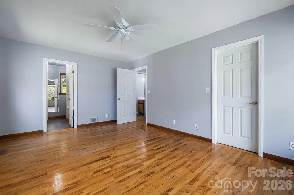 289 Riverview Church Road Asheville NC 28806