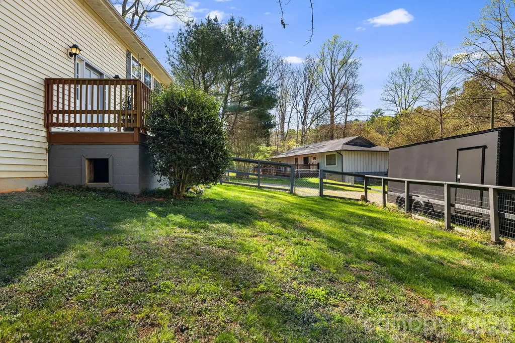 289 Riverview Church Road Asheville NC 28806