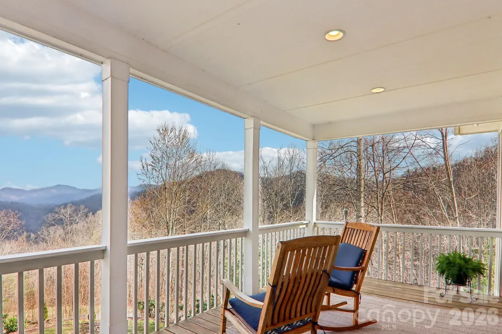 14 Chandra Lane Clyde NC 28721