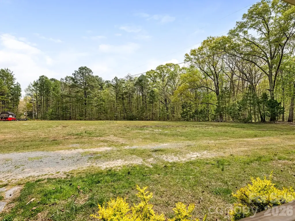 1105 Union Road Matthews NC 28104