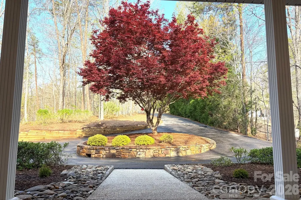91 Island View Court Mill Spring NC 28756