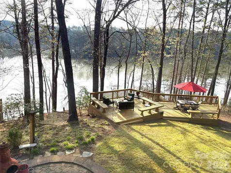 91 Island View Court Mill Spring NC 28756
