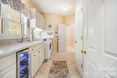 91 Island View Court Mill Spring NC 28756