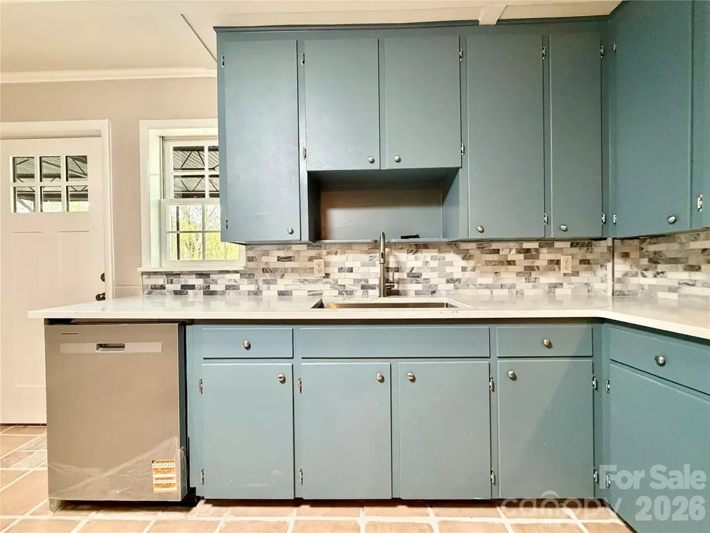6530 Curlee Road Conover NC 28613