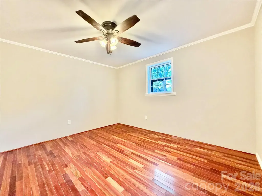 6530 Curlee Road Conover NC 28613